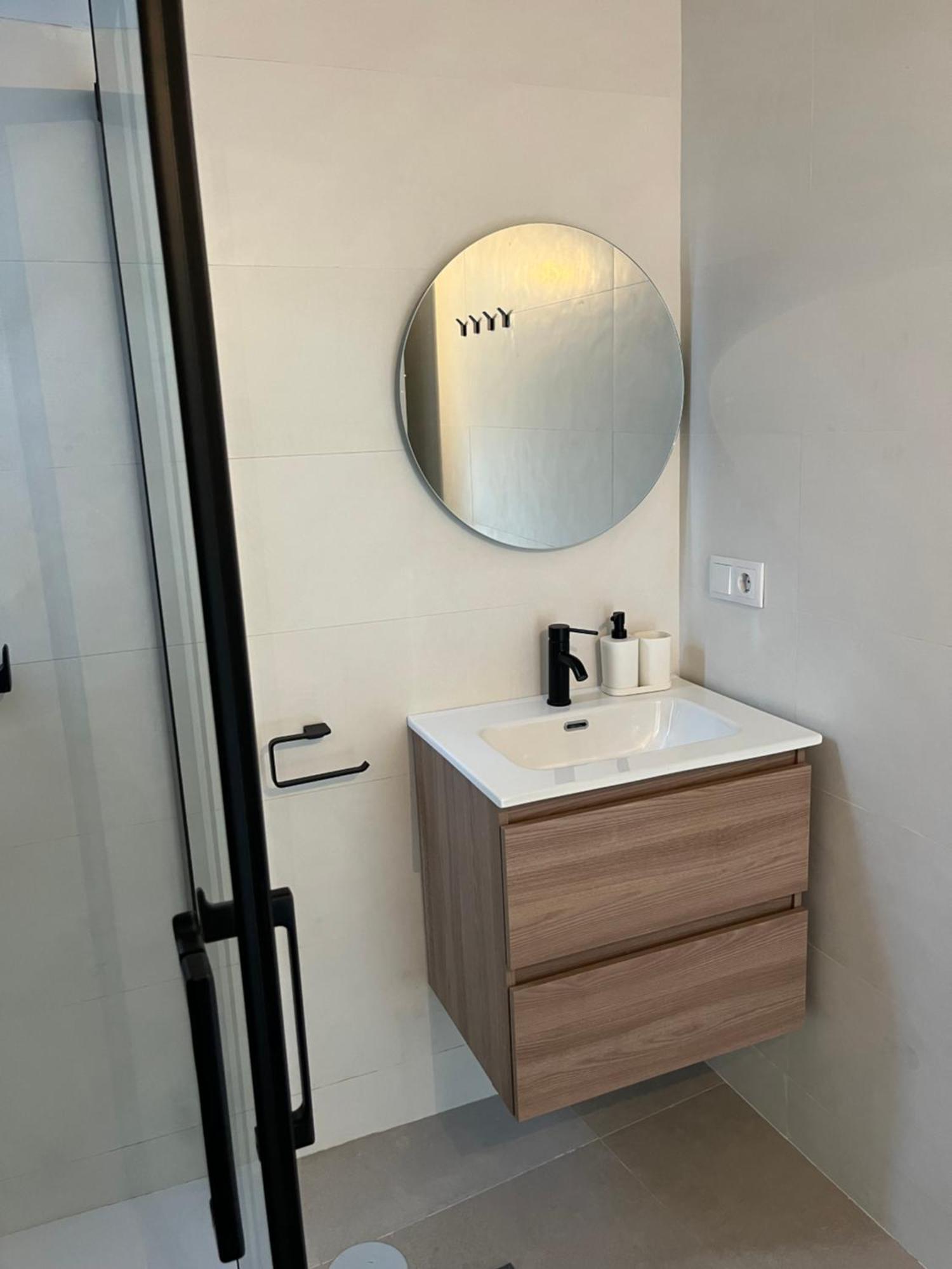 The Sunnydise Apartment Luxury Duplex In The City Center مالقة المظهر الخارجي الصورة